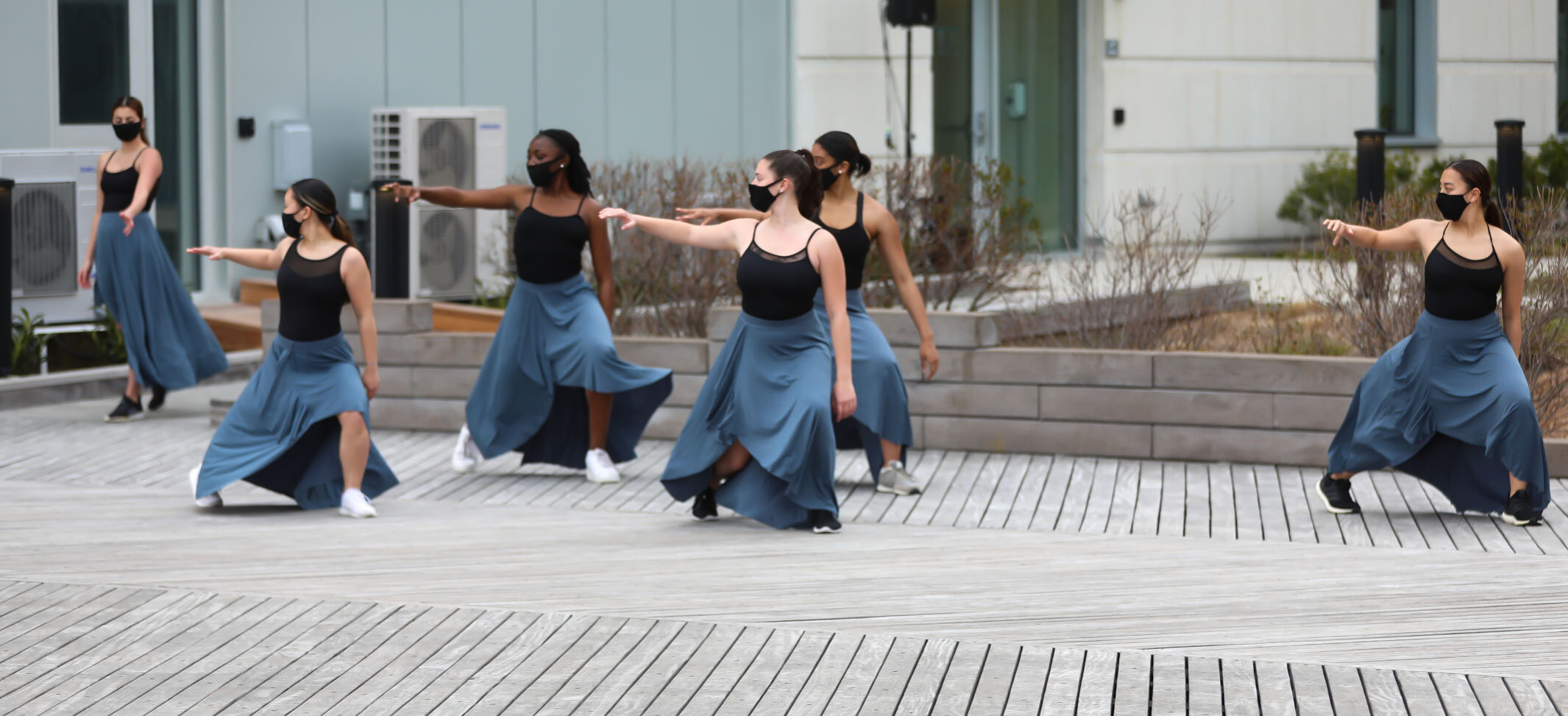 041021_nws_stocktondance
